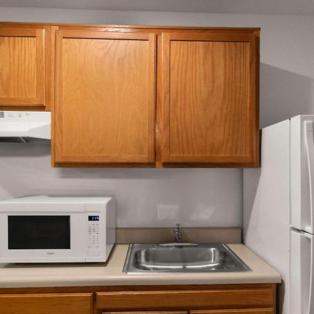 Woodspring Suites Evansville Bagian luar foto