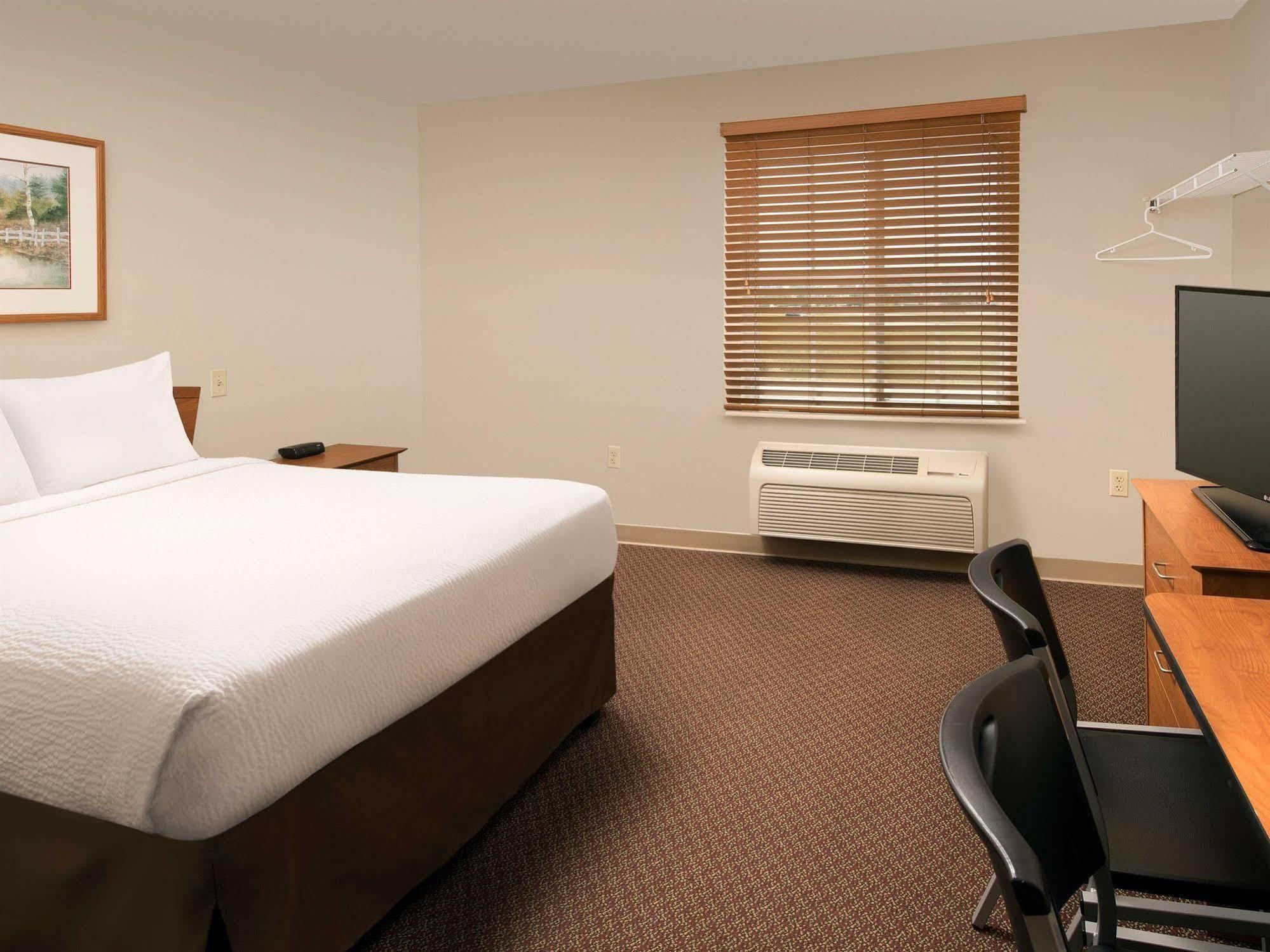 Woodspring Suites Evansville Bagian luar foto