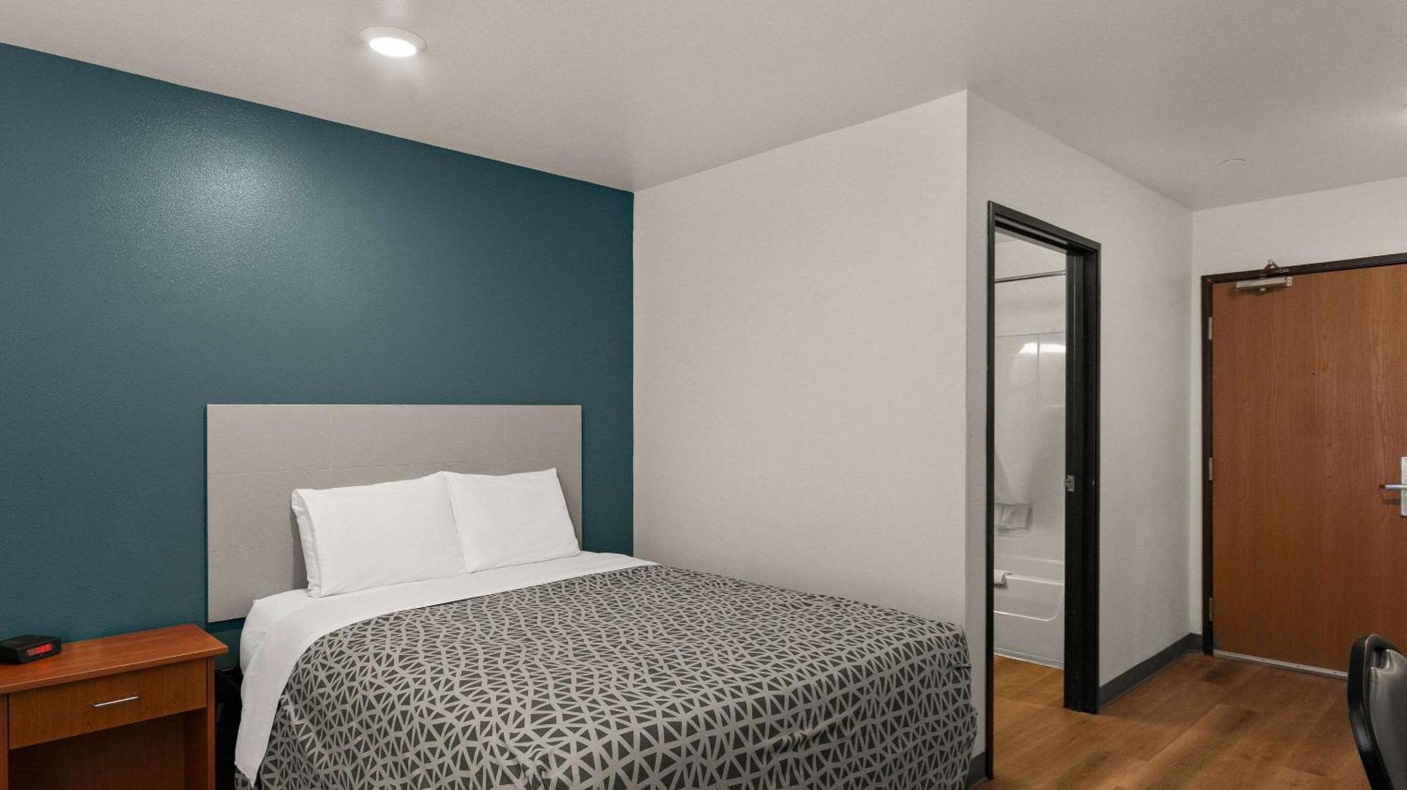 Woodspring Suites Evansville Bagian luar foto