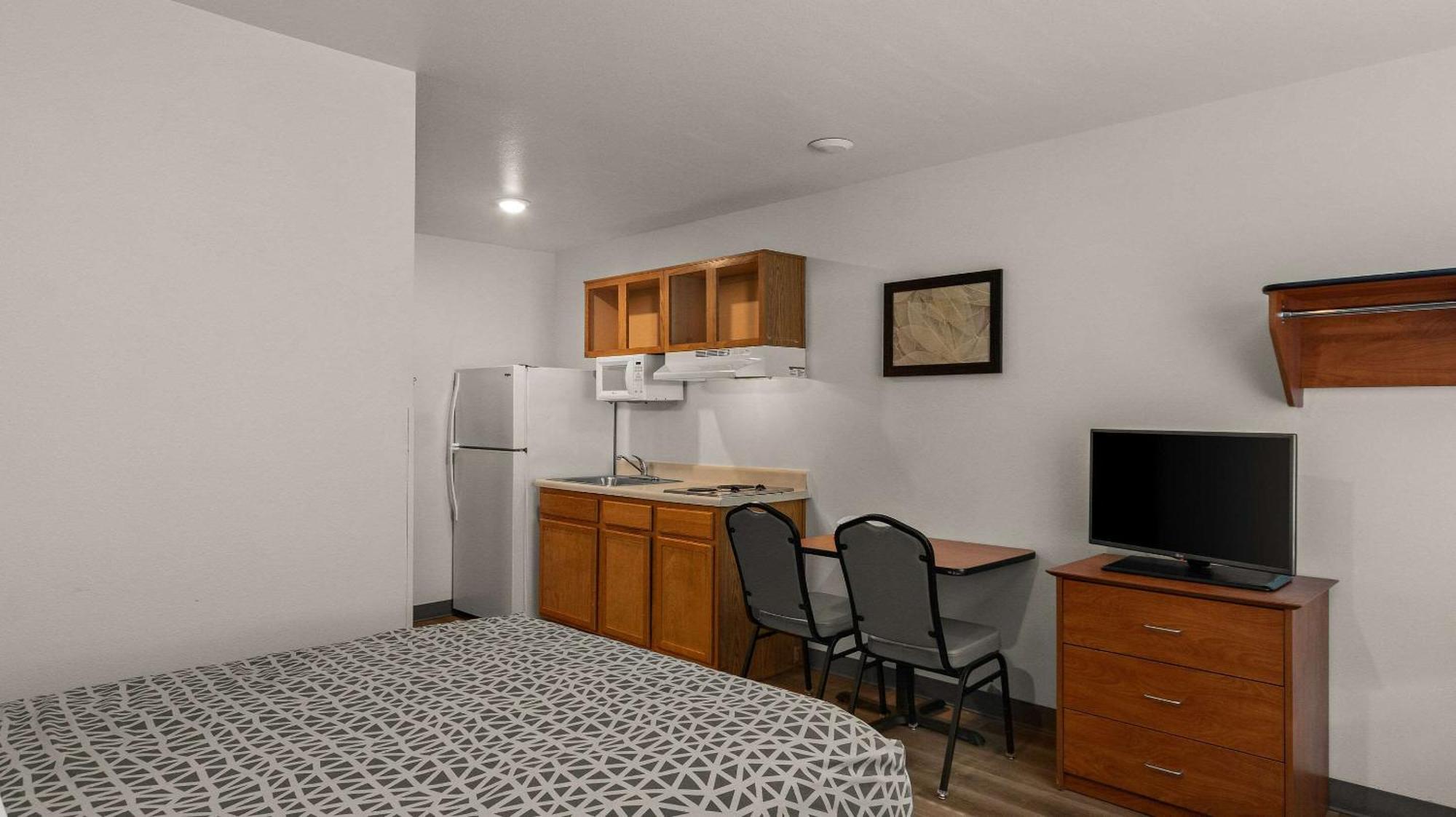 Woodspring Suites Evansville Bagian luar foto